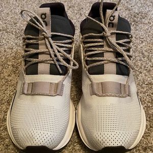 Cloudnova sneakers